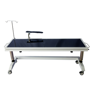 Table d'opération chirurgicale médicale à pression d'air avec bras en C pour lit de radiographie et de photographie